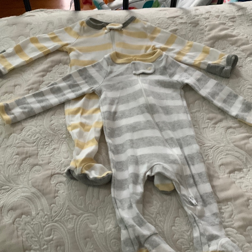 Baby one piece zipper outfit